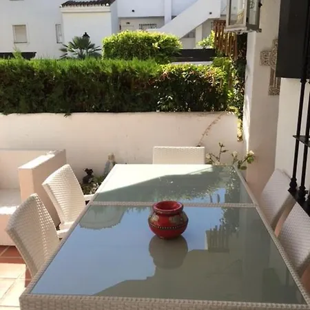 Apartment Los Naranjos Marbella