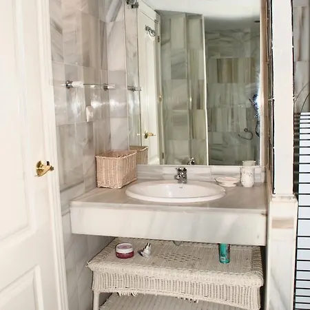 Apartment Los Naranjos Marbella