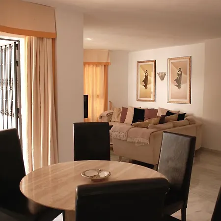 Apartment Los Naranjos Marbella
