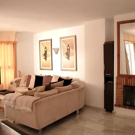 Apartment Los Naranjos Marbella