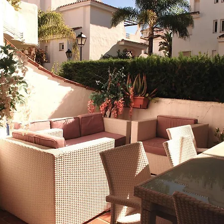 Apartment Los Naranjos Marbella
